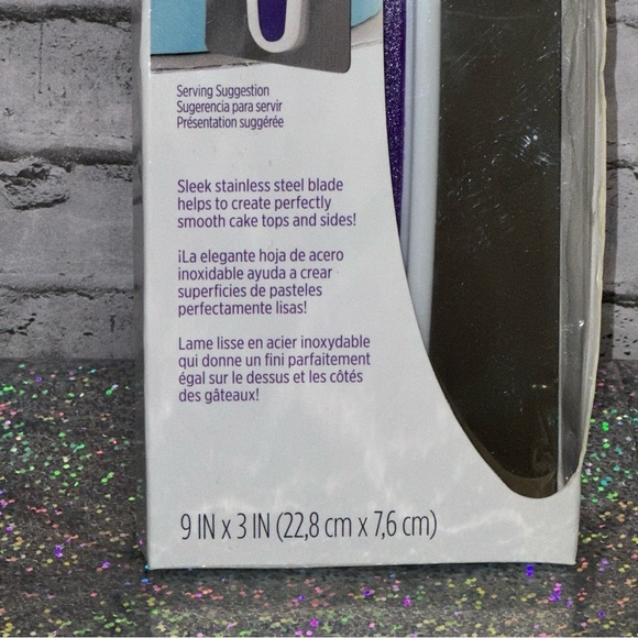 Wilton Cake Icing Smoother 9 in X 3 in Stainless Steel NEW IN BOX - Picture 4 of 12